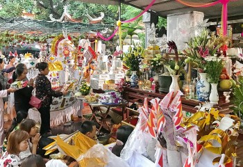 tiec quan lon de tam den lanh giang