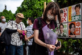 mo so tang tuong niem co thu tuong abe shinzo tai viet nam tu ngay 11 127