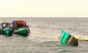 ca mau hon 750 can nha tai cac xa ven bien bi hu hai do thien tai