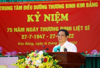 thu tuong pham minh chinh den tham trung tam dieu duong thuong binh kim bang ha nam