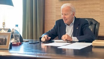 Sức khỏe của Tổng thống Mỹ Joe Biden tiến triển tốt sau khi mắc Covid-19