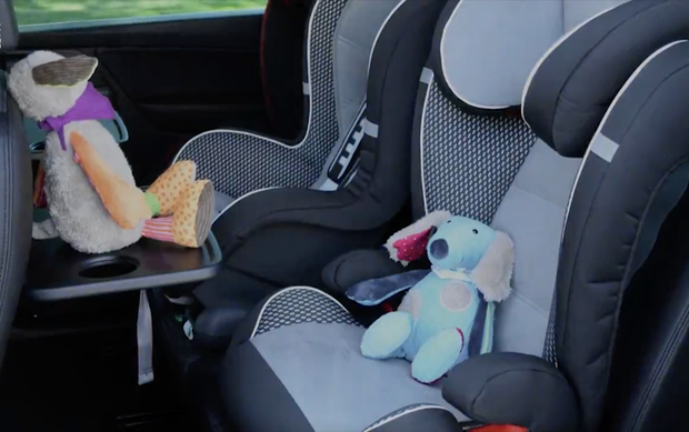 Nhật Bản phát triển thiết bị giúp phát hiện trẻ em bị bỏ quên trong xe