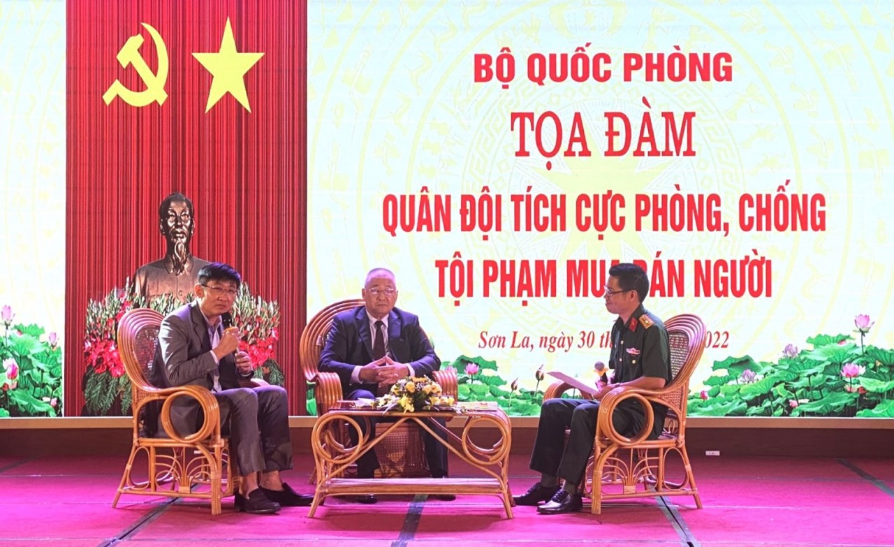 Quân đội tích cực phòng, chống tội phạm mua bán người