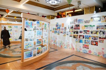 tp hcm trung bay 400 buc tranh cua tre em yeu the tai chua vinh nghiem va chua giac ngo