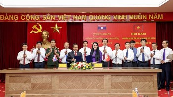 tang cuong hop tac huu nghi giua hai tinh vinh phuc va luong nam tha