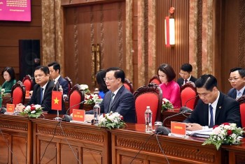 chung ta co quyen tu hao ve moi quan he viet nam lao