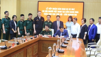 cong dong nguoi viet tai lb nga dong gop thiet thuc cho cong tac cuu ho cuu nan tai que nha