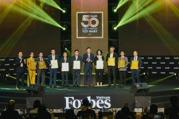 dau an mang ten vinamilk trong hanh trinh 10 nam top 50 doanh nghiep niem yet tot nhat cua forbes viet nam