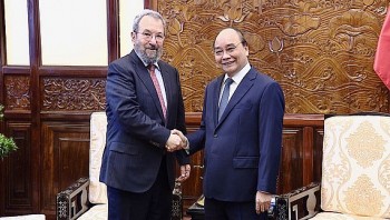 chu tich nuoc nguyen xuan phuc tiep cuu thu tuong israel ehud barak