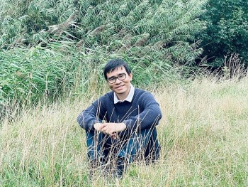 dai hoc oxford bo nhiem giao su luat nguoi viet nam