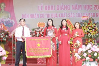truong tieu hoc tan dan don nhan co thi dua cua ubnd tinh phu tho tang