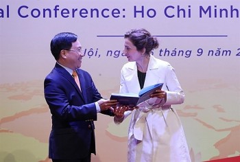 Lễ kỷ niệm 35 năm UNESCO ra Nghị quyết tôn vinh Chủ tịch Hồ Chí Minh