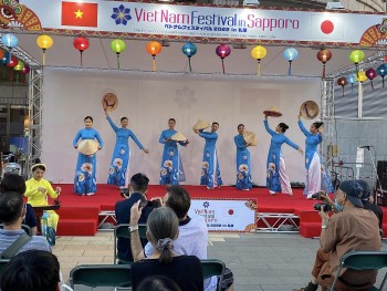 nhung sac mau ruc ro tai le hoi viet nam tai sapporo 2022
