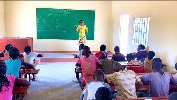 hanh trinh lan toa van hoa viet den chau phi cua chang trai viet nam