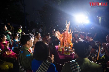 sinh vien lao va ky niem ve nhung ngay tet am ap tren que huong thu hai