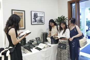 spotify va nhung chuyen chua ke