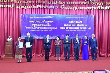 Ký kết 24 biên bản hợp tác về giáo dục giữa Việt Nam - Lào