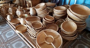 den tham lang may tre dan bao la hue