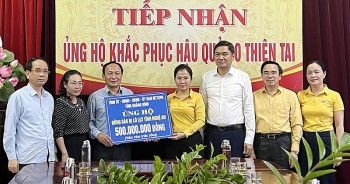 quang binh ho tro 800 trieu dong cho nghe an va ha tinh khac phuc hau qua thien tai