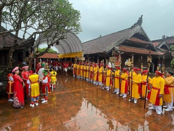 500 nguoi tham gia le ruoc kieu duc thanh khong lo thien su tai le hoi chua keo