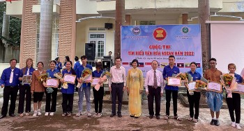 dak lak to chuc cuoc thi tim hieu van hoa asean