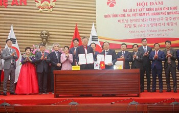 nghe an va tp gwangju han quoc to chuc hoi dam va ky ket bien ban ghi nho tren nhieu linh vuc