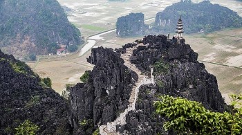 ninh binh dung dau top 5 diem den co ve dep hoang so nhu vien da quy