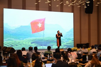 71 nguoi dep tren the gioi kham pha di san van hoa danh lam thang canh viet nam