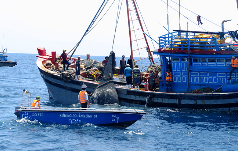 quang binh trien khai nhieu giai phap quyet liet dong bo ve chong khai thac iuu