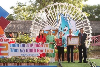 bac lieu xac lap ky luc viet nam ve 122 mon an duoc che bien tu tom va muoi bac lieu