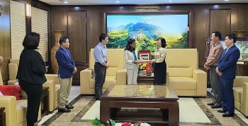 lanh dao quang ninh tiep xa giao doan dai bieu bao granma cua cu ba