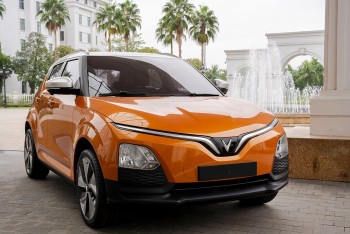 vinfast cong bo gia xe vf 5 plus nhan dat coc tu ngay 10122022