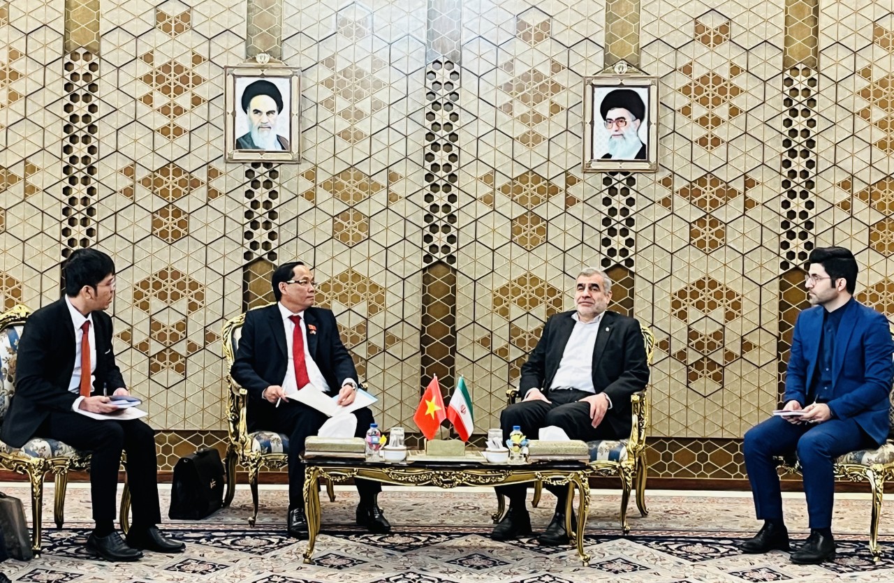 Iran coi trọng việc thúc đẩy quan hệ với Việt Nam