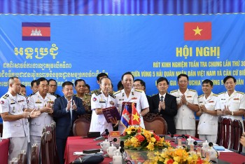 hai quan viet nam campuchia rut kinh nghiem tuan tra chung
