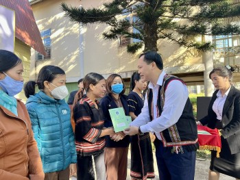 dam bao quyen loi cho nguoi tham gia va thu huong bao hiem xa hoi dip tet