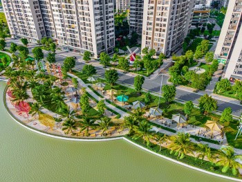 lan song do bo ve phia dong thu do cua gioi chuyen gia nuoc ngoai