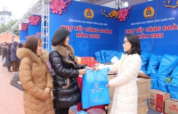 hon 84 luot trieu doan vien nguoi lao dong duoc cong doan cham lo tet