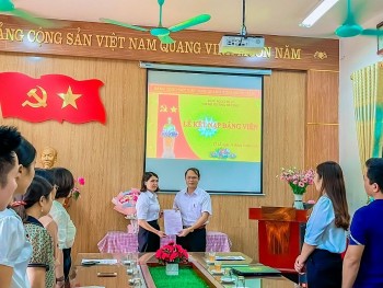 chi bo truong tieu hoc te lo lam tot cong tac phat trien dang gop phan nang cao chat luong giao duc