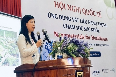 Giáo sư Nguyễn Thị Kim Thanh nhận giải thưởng "Người phụ nữ xuất sắc trong lĩnh vực hóa học hoặc kỹ thuật hóa học năm 2023"