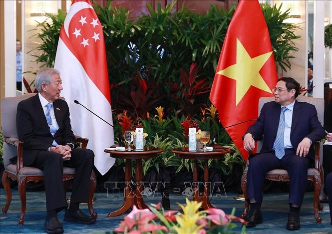 Thủ tướng Phạm Minh Chính tiếp Bộ trưởng cao cấp Singapore Tiêu Chí Hiền