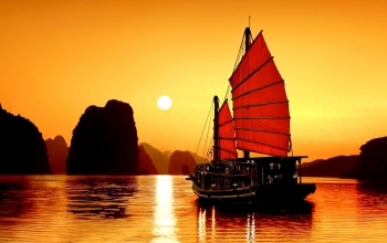 vinh ha long lot top diem den ngam binh minh va hoang hon dep nhat chau a