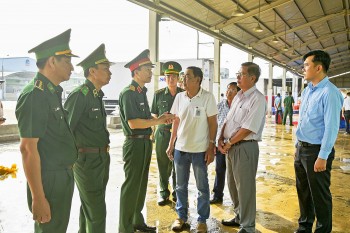 ban chi dao chong iuu bo quoc phong kiem tra viec danh bat thuy hai san tai kien giang