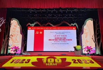 long trong le ky niem 100 nam ngay sinh trung tuong dong sy nguyen