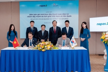 du khach viet han co the di du lich khong can dung tien mat