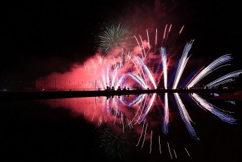 7 do i thi quo c te tham gia khai mac le hoi phao hoa quoc te da nang 2023 diff 2023