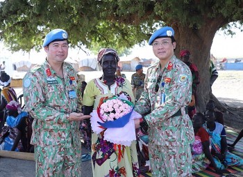 benh vien da chien viet nam to chuc nhieu hoat dong thiet thuc danh tang phu nu nam sudan