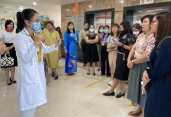 tphcm mo hinh mot cua dau tien ho tro phu nu va tre em bi bao luc