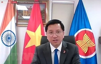 dai su quan viet nam to chuc gap mat ba con kieu bao o an do va nepal