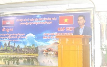 gap mat luu hoc sinh campuchia nhan dip tet co truyen chol chnam thmay nam 2023
