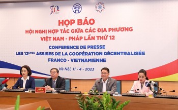 minh chung song dong cho hop tac viet nam phap